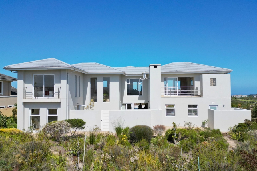 5 Bedroom Property for Sale in Pezula Golf Estate Western Cape